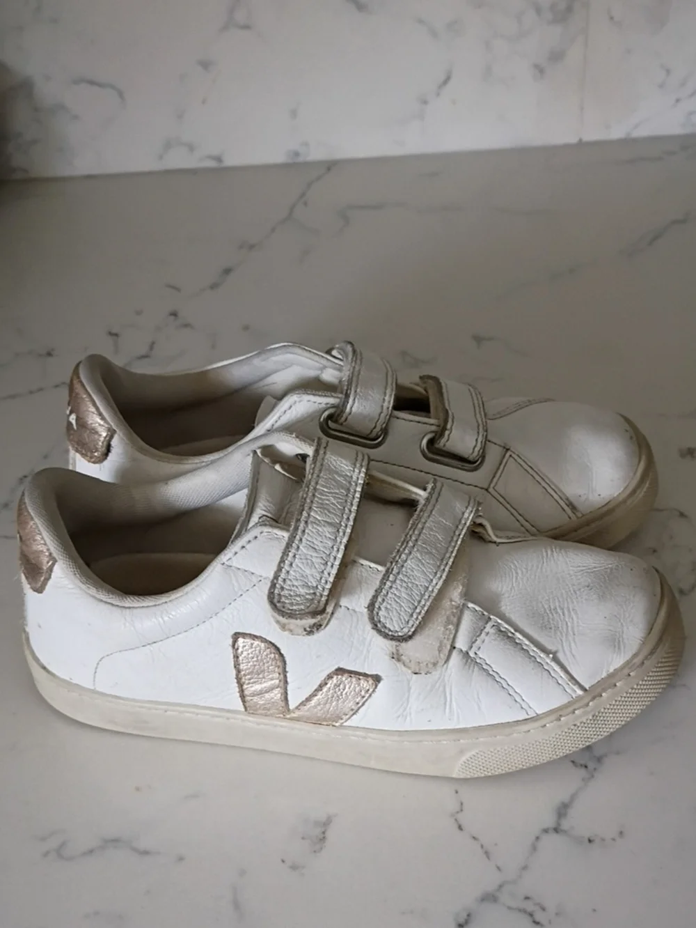 Veja Kids Sneakers